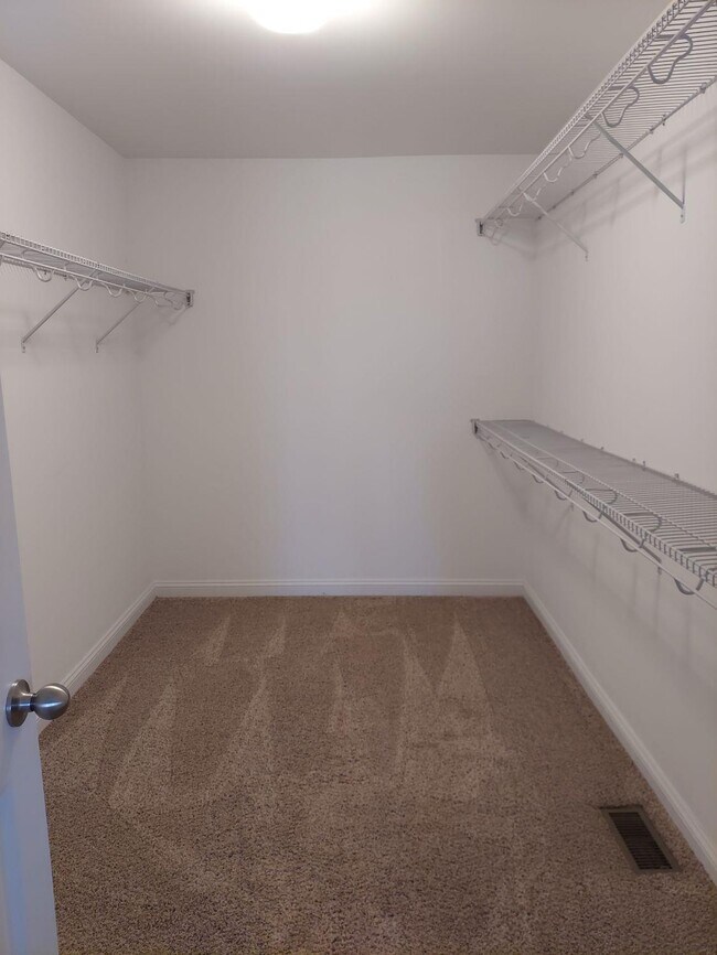 Building Photo - 2825 Kearney Creek Ln
