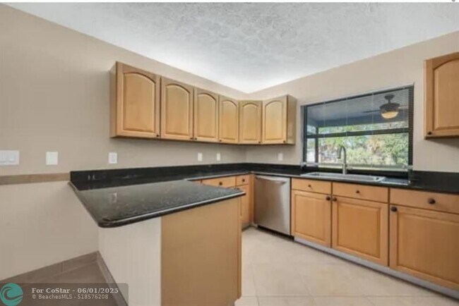 Building Photo - 3951 SW Cheribon St