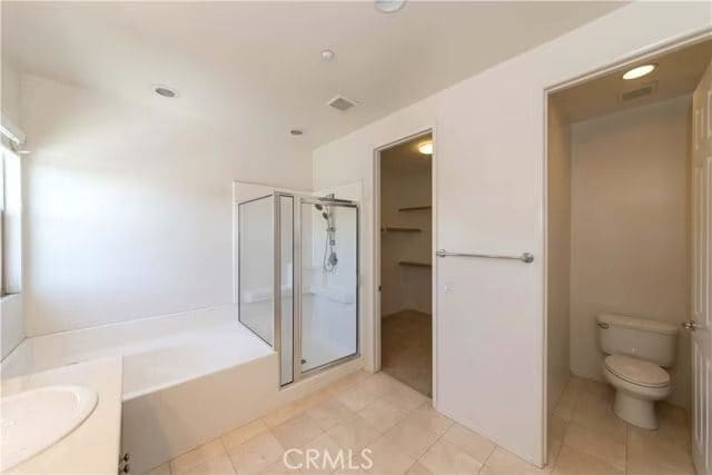 Building Photo - 4028 Villa Ravello