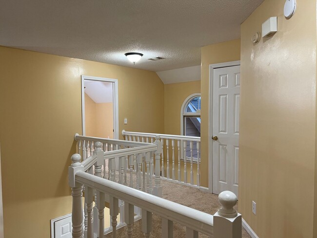Building Photo - Lovely North Macon Home
