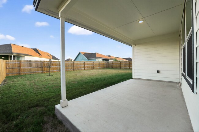 Building Photo - FOR LEASE – BRAND NEW 3 BED HOME IN JARRELL, TX!