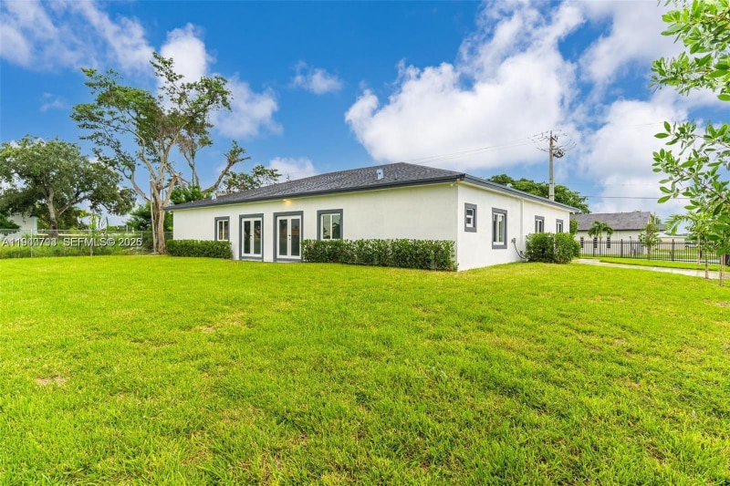 Building Photo - 11870 SW 220th St