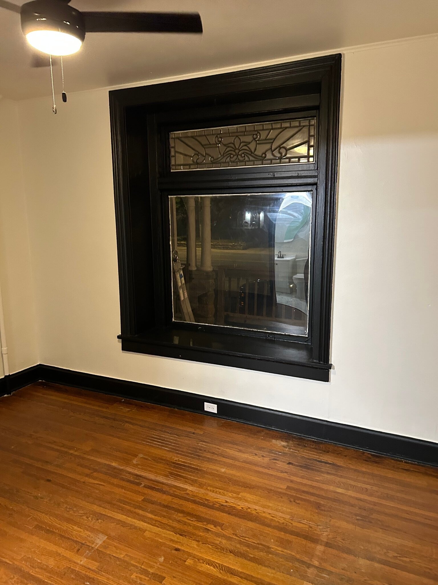 Building Photo - 1616 N Vermilion St