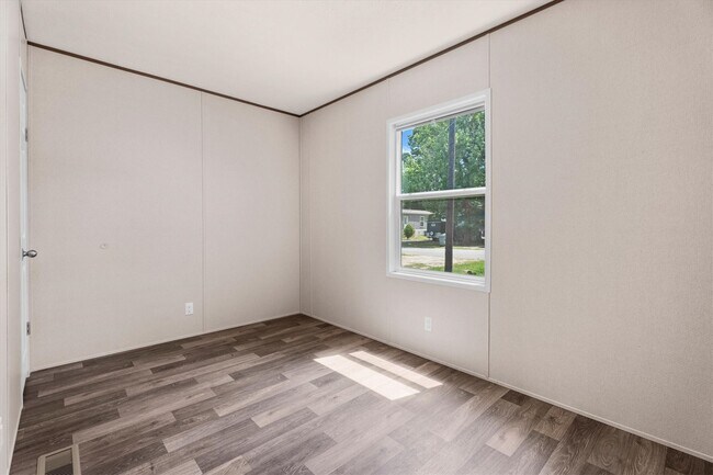 Building Photo - 14257 E Ravine Run