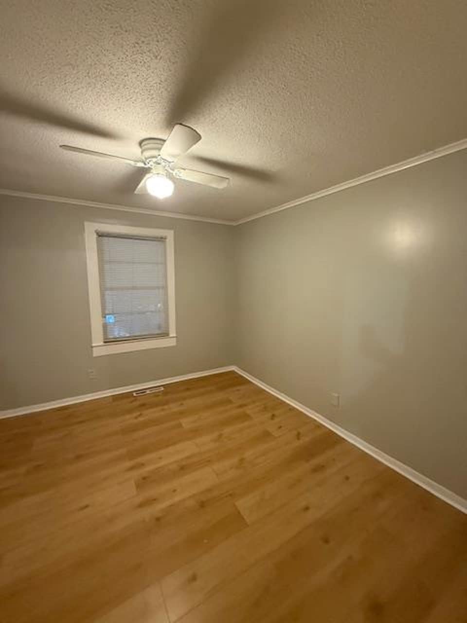 Building Photo - 725 W Holly Hill Rd