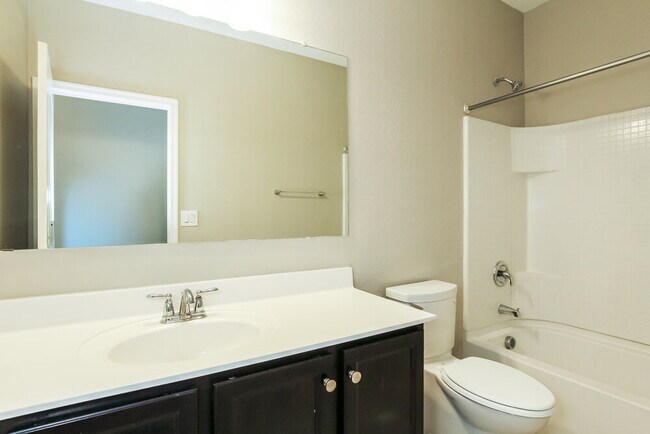 Building Photo - 6873 S Blue Hills Dr