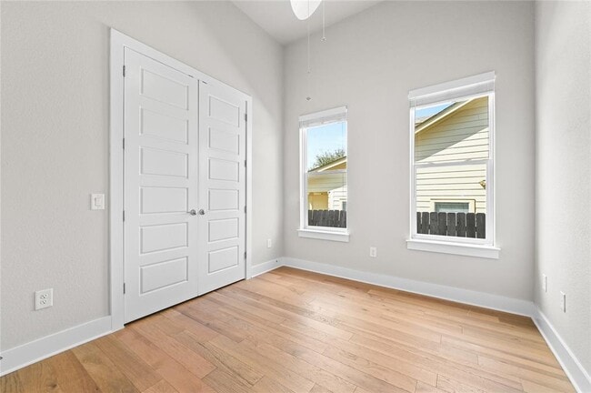 Building Photo - 6333 Florencia Ln