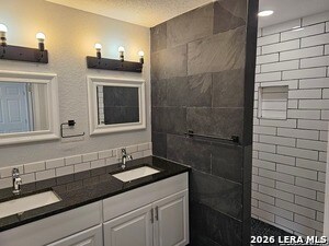 Building Photo - 2236 Burnet St