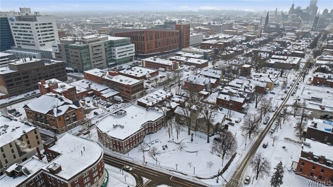 Building Photo - 40 North St