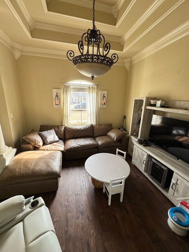 Building Photo - Lakewood Neighborhood!