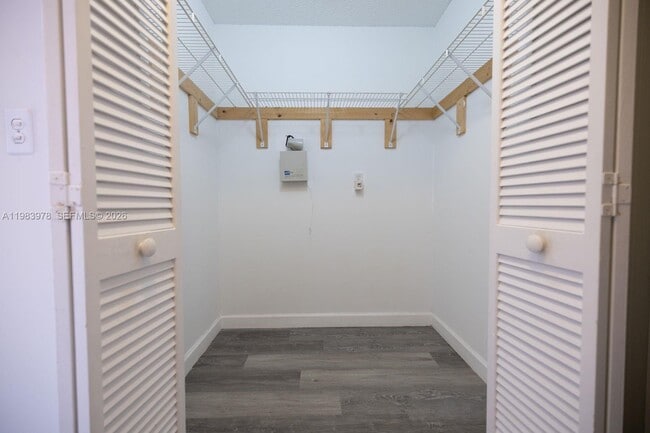 Building Photo - 1065 NW 131st Ave