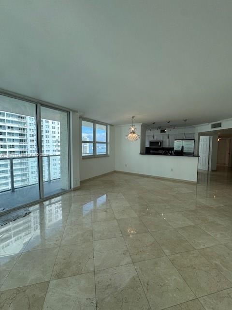 Building Photo - 1155 Brickell Bay Dr