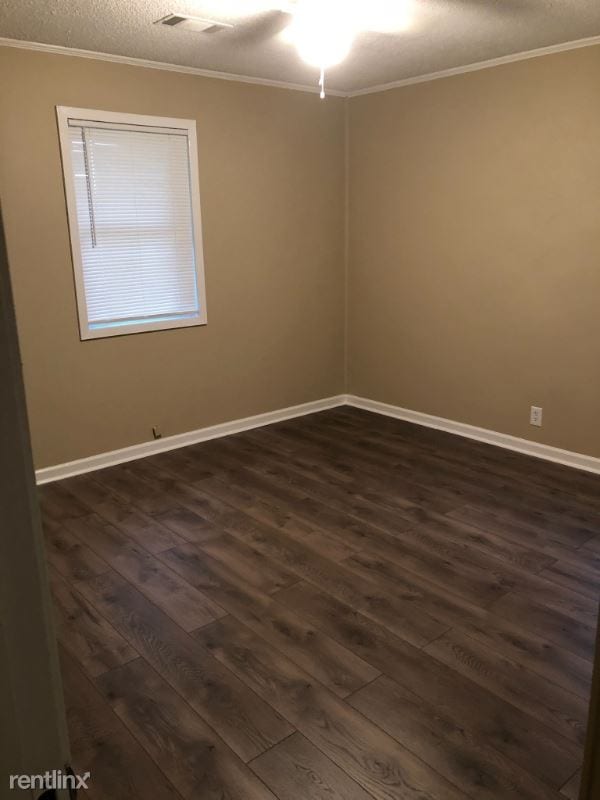 Building Photo - 3 br, 1 bath House - 21391 hwy 18 e