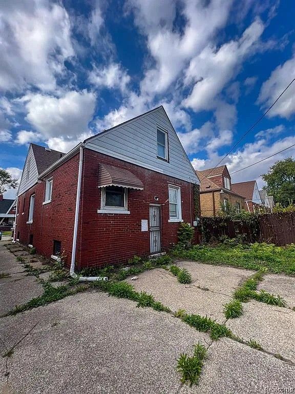 Building Photo - 15060 Appoline St