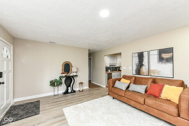 Building Photo - 651 Fabyan Rd