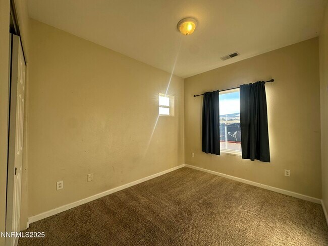 Building Photo - 387 Orrcrest Dr