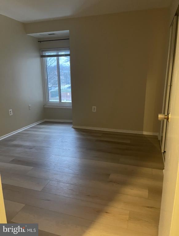 Building Photo - 10028 Stedwick Rd