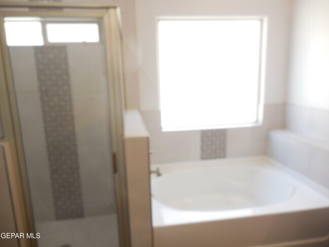 Building Photo - 13425 Emerald Crystal Dr