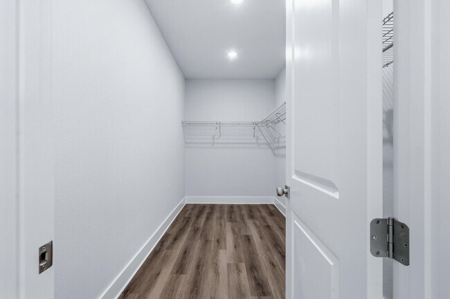 Building Photo - 7179 Freedom Ct
