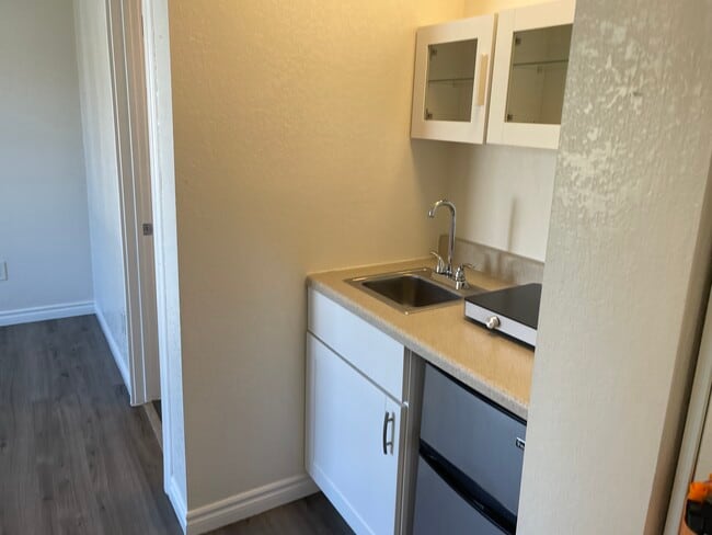 Building Photo - 26692 Sinforosa Dr