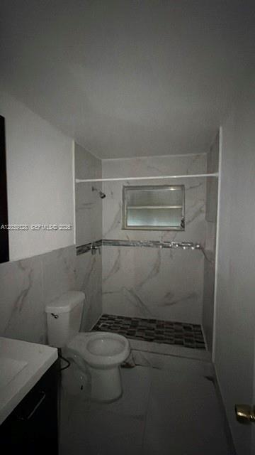 Building Photo - 2128 Roosevelt St