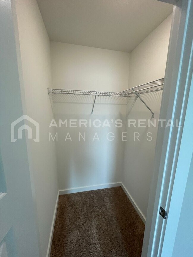 Building Photo - Home for Rent in Cullman, AL!! Available to View with 48 Hours Notice!