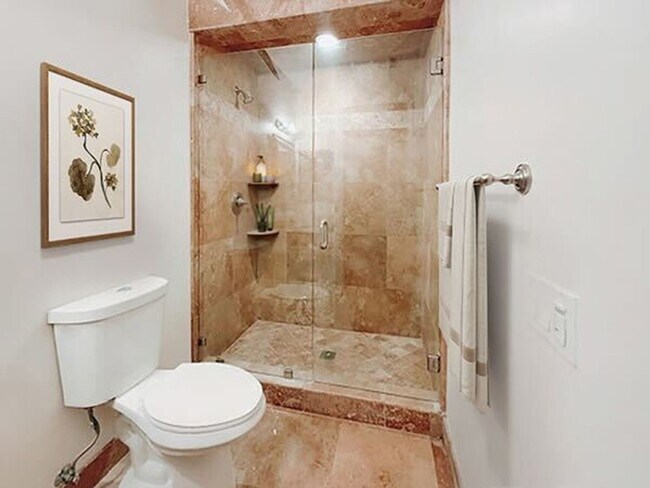 Building Photo - Spacious 6 Bed in Carlsbad with Ocean Views and Roof Top deck, 1 mile to the Beach!!