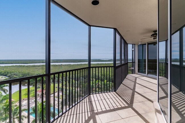 Building Photo - Aversana