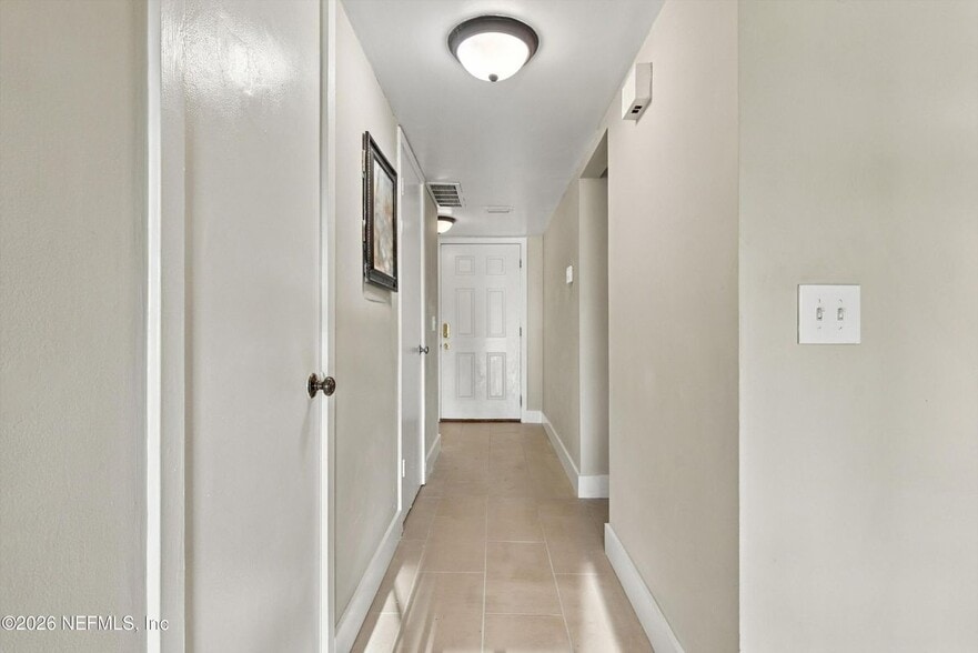 Building Photo - 7703 Las Palmas Way