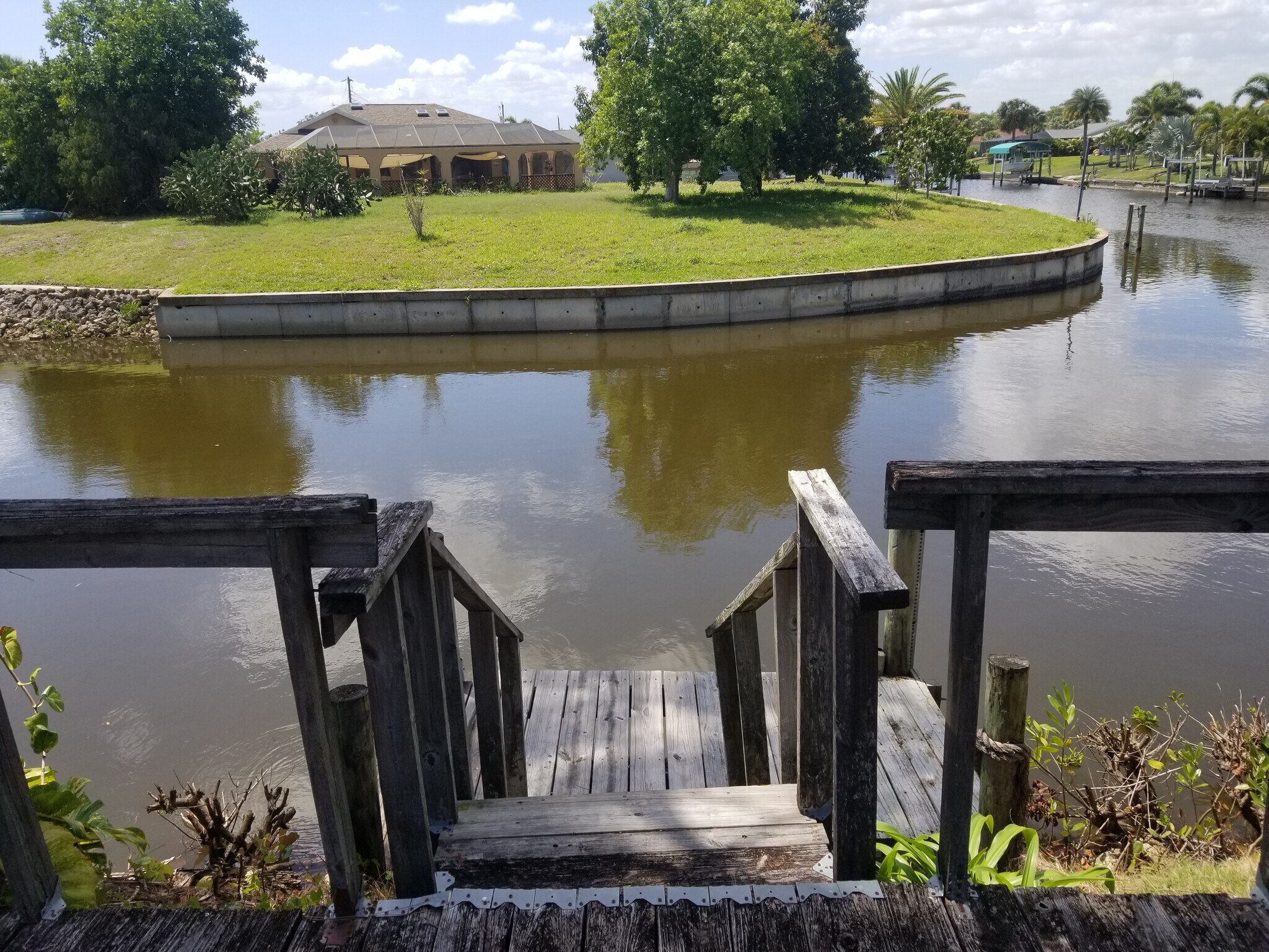 Building Photo - 300 Salem Ave NW