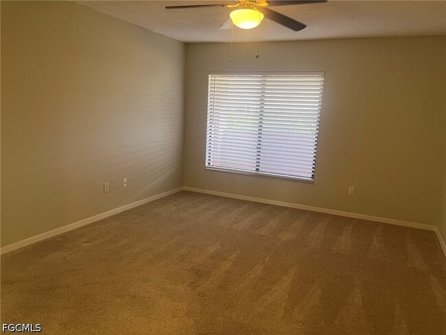Building Photo - 7430 Lake Breeze Dr