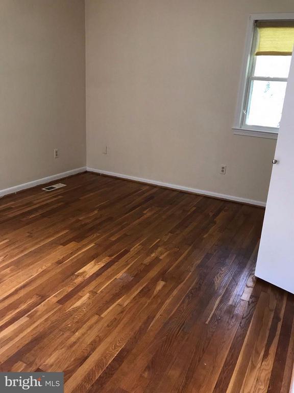 Primary Photo - 1724 Burning Tree Dr