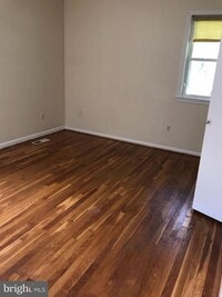 Building Photo - 1724 Burning Tree Dr