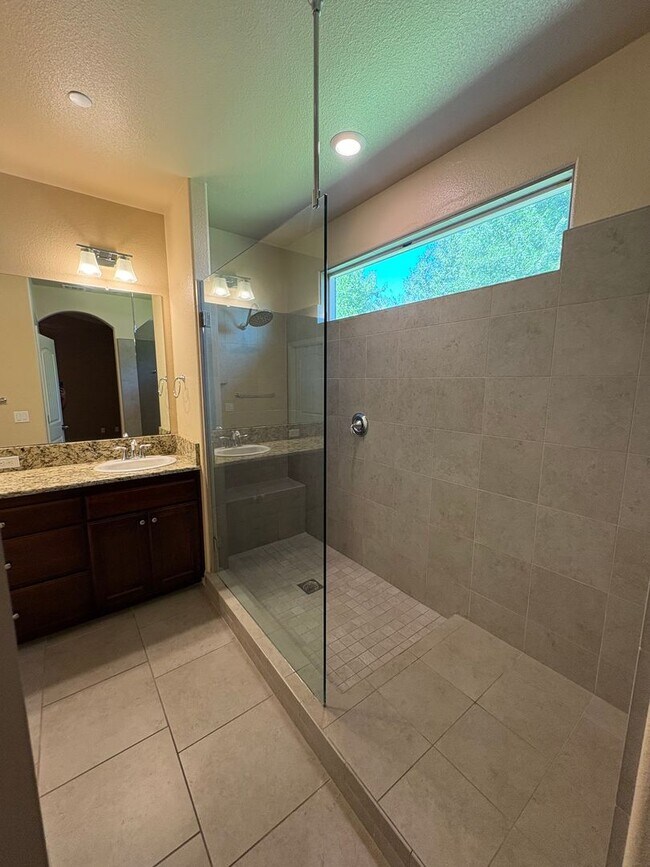 Building Photo - Lennar built home, coming soon!