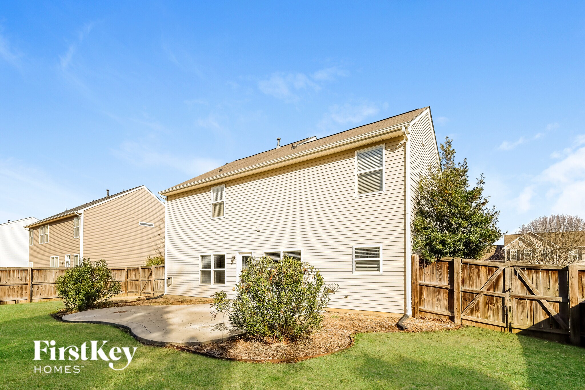 Building Photo - 16034 Stuarts Draft Ct