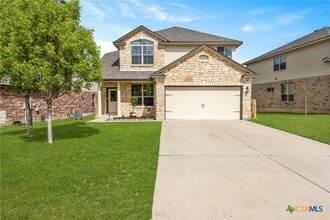 Building Photo - 5221 Cicero Dr