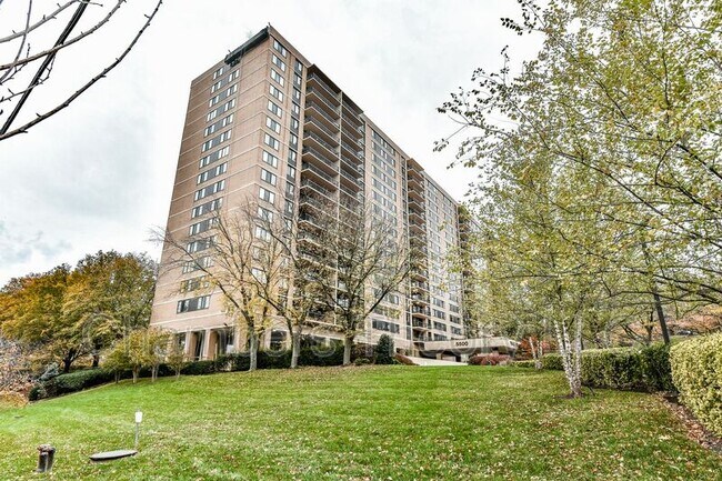 Building Photo - 5500 Holmes Run Pkwy
