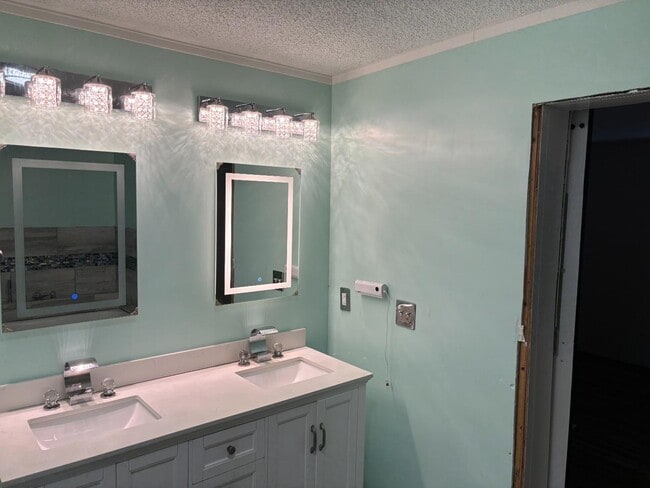 Building Photo - 132 Sallie Rd