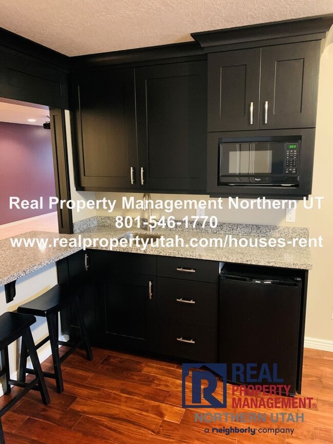 Building Photo - 6 bed 3.5 bath Home in North Ogden Coming Available in August