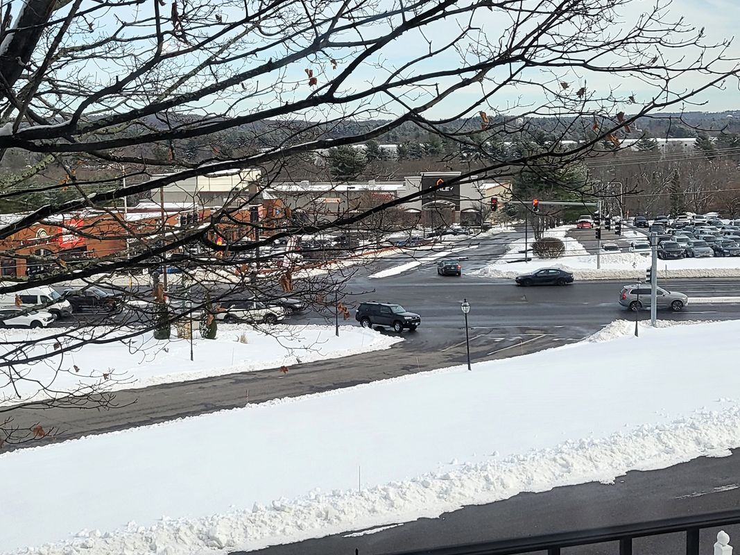 Building Photo - 1 Bittersweet Rd