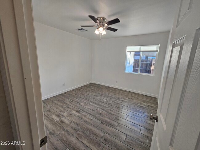 Building Photo - 4731 E Caballero St