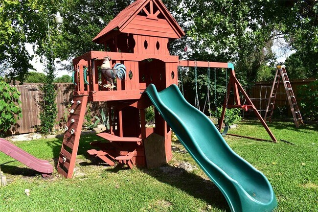 Building Photo - 12706 Highmanor Dr