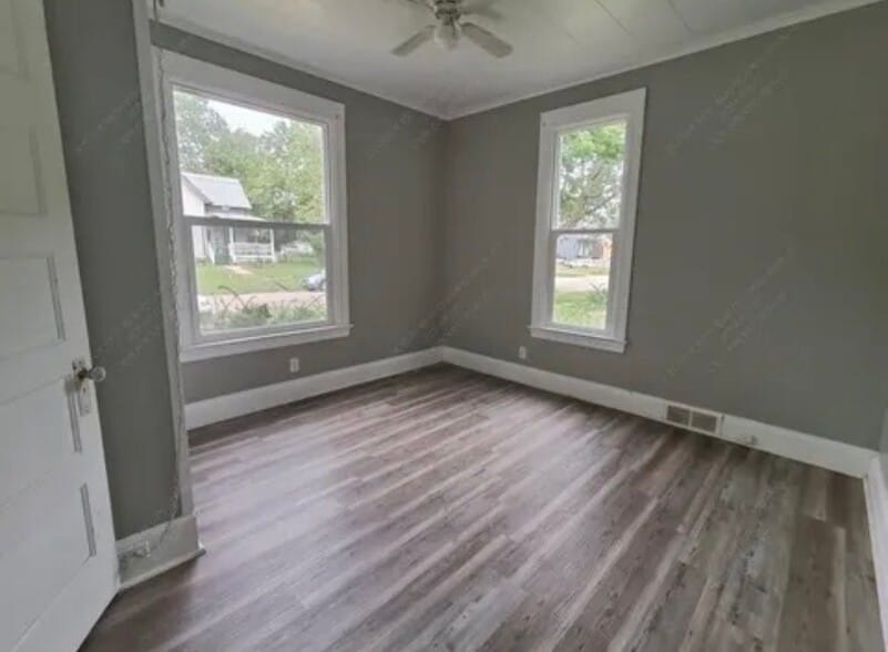 Building Photo - 1623 4th Ave