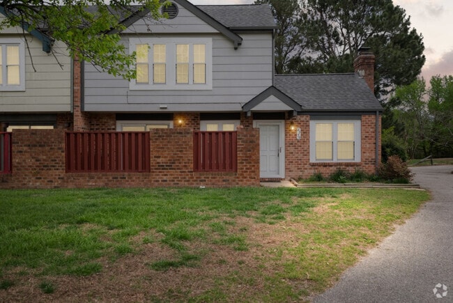 Building Photo - 4370 Gadwall Pl