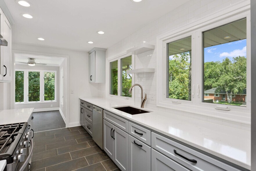Building Photo - 4035 Wasatch Ln