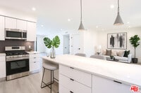 Building Photo - 11800 Courtleigh Dr