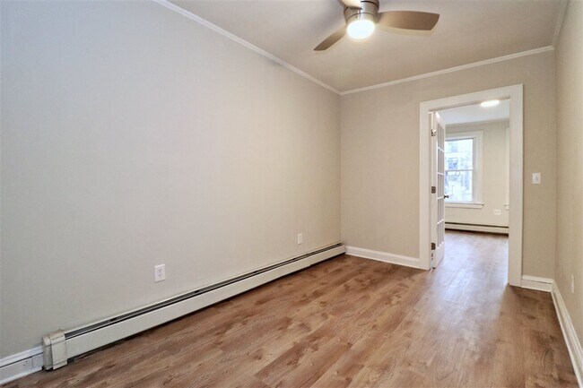 Building Photo - 63 Laidlaw Ave