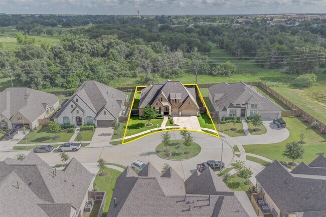 Building Photo - 5439 Farm Hill Way