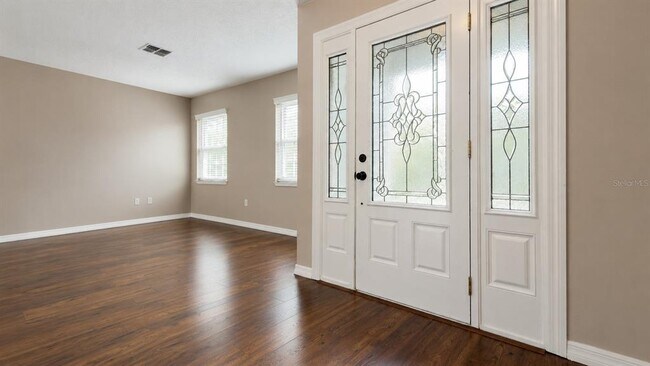 Building Photo - 2469 Lackland Ave