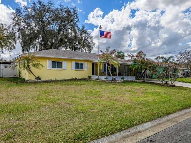 Building Photo - 907 Hillside Terrace